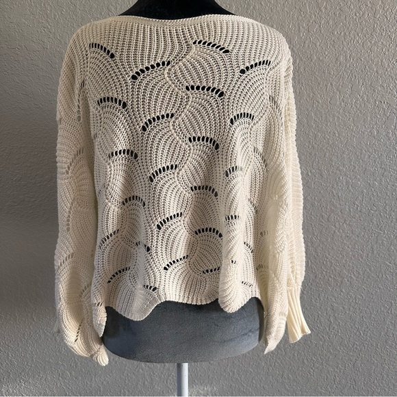 Moon & Madison Cream Knit Poncho Sweater – Size Small - Picture 2 of 6